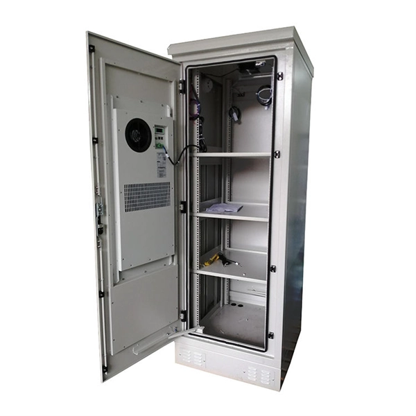 Electrical distribution box for a bungalow