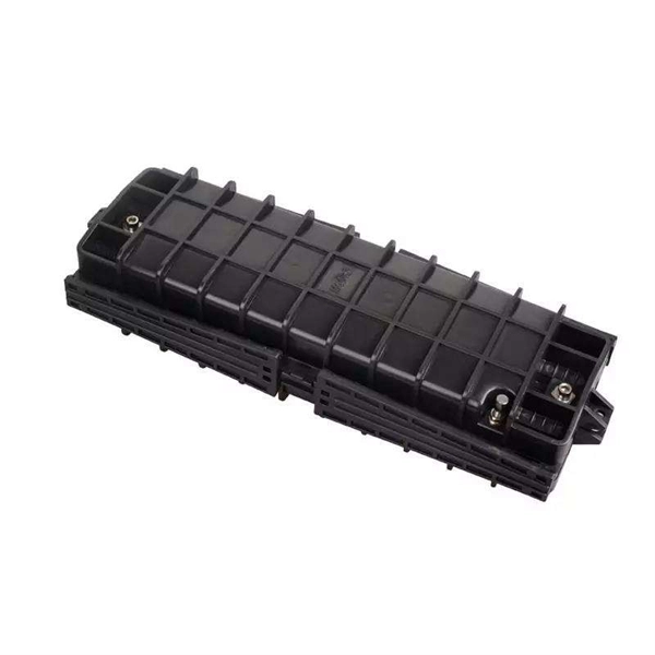 Distribution box hole baffle