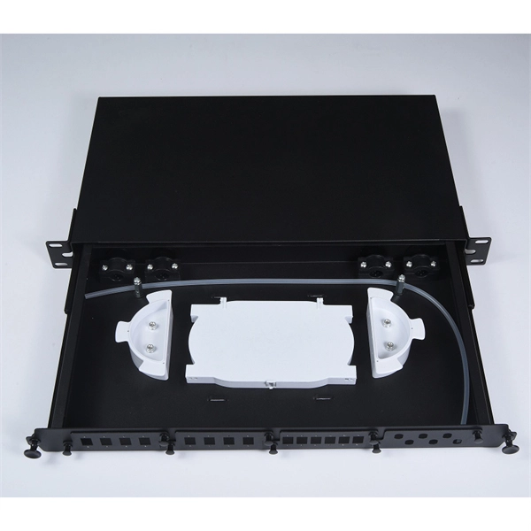 Multimode non-metallic reinforced optical cable with protective layer