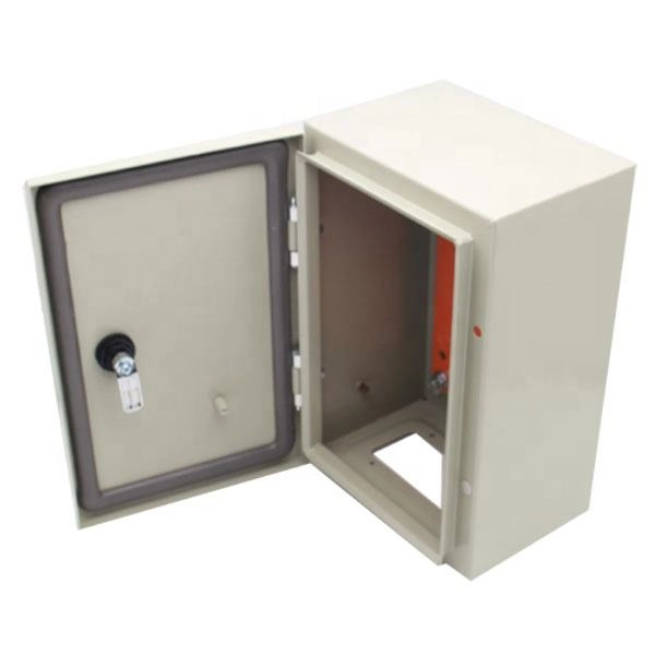 Transparent power distribution box for data centers